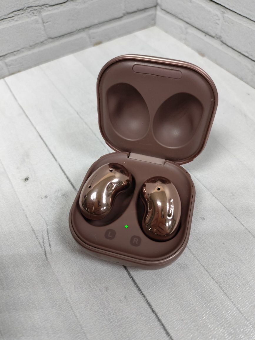 Samsung buds live ЖанТаС ломбард Астана