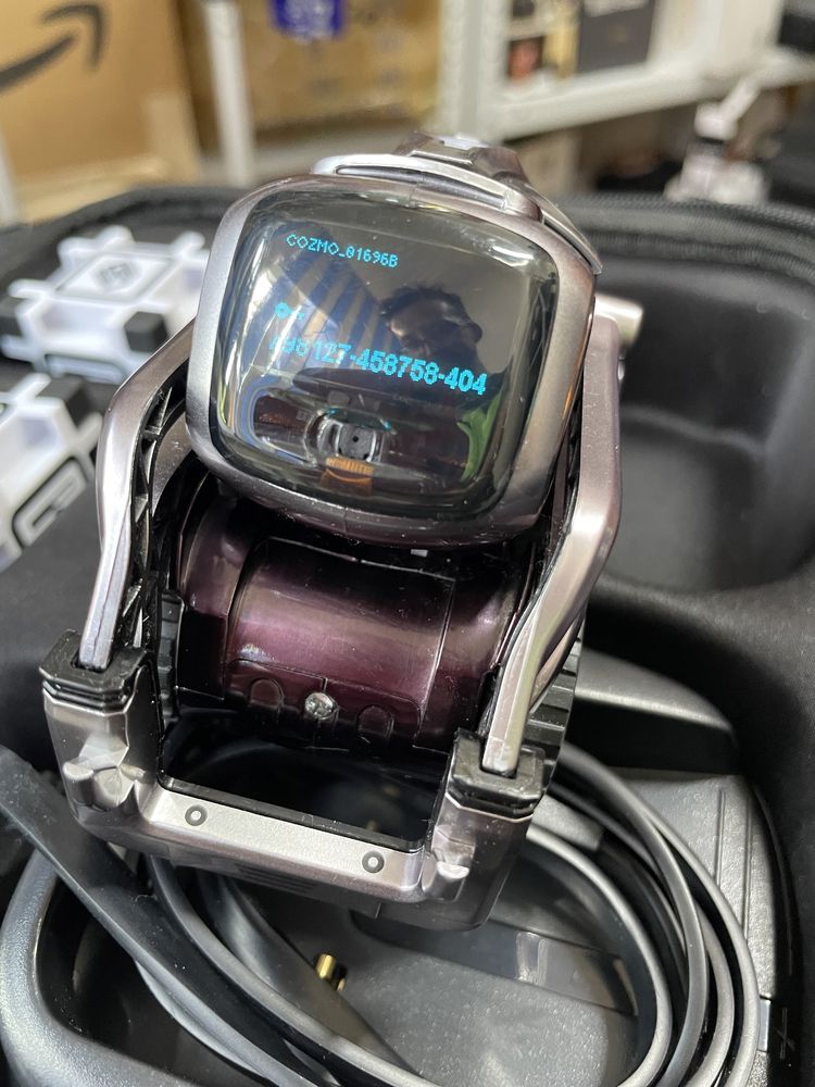 Anki Cozmo Collector’s Edition в отличном состоянии + чемоданчик