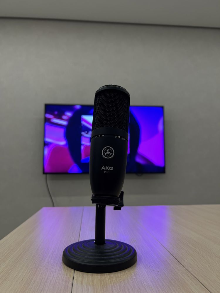 Микрофон AKG P120