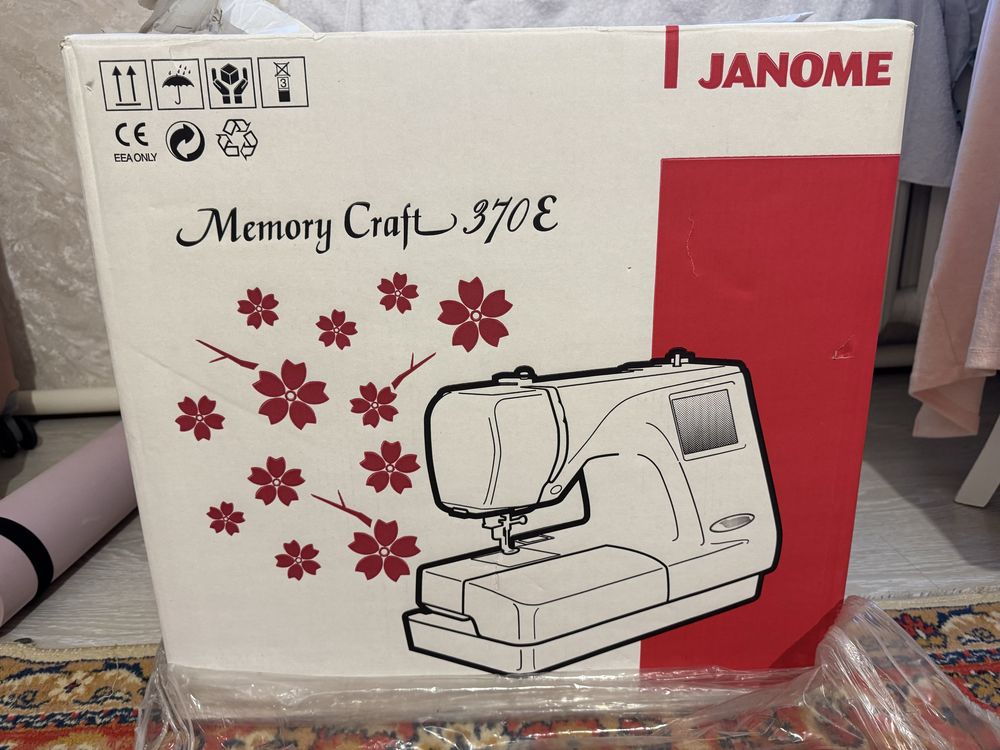Швейная машина Janome Memory Craft 9700 с экраном (Япония)