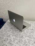 Mac book air 2010.