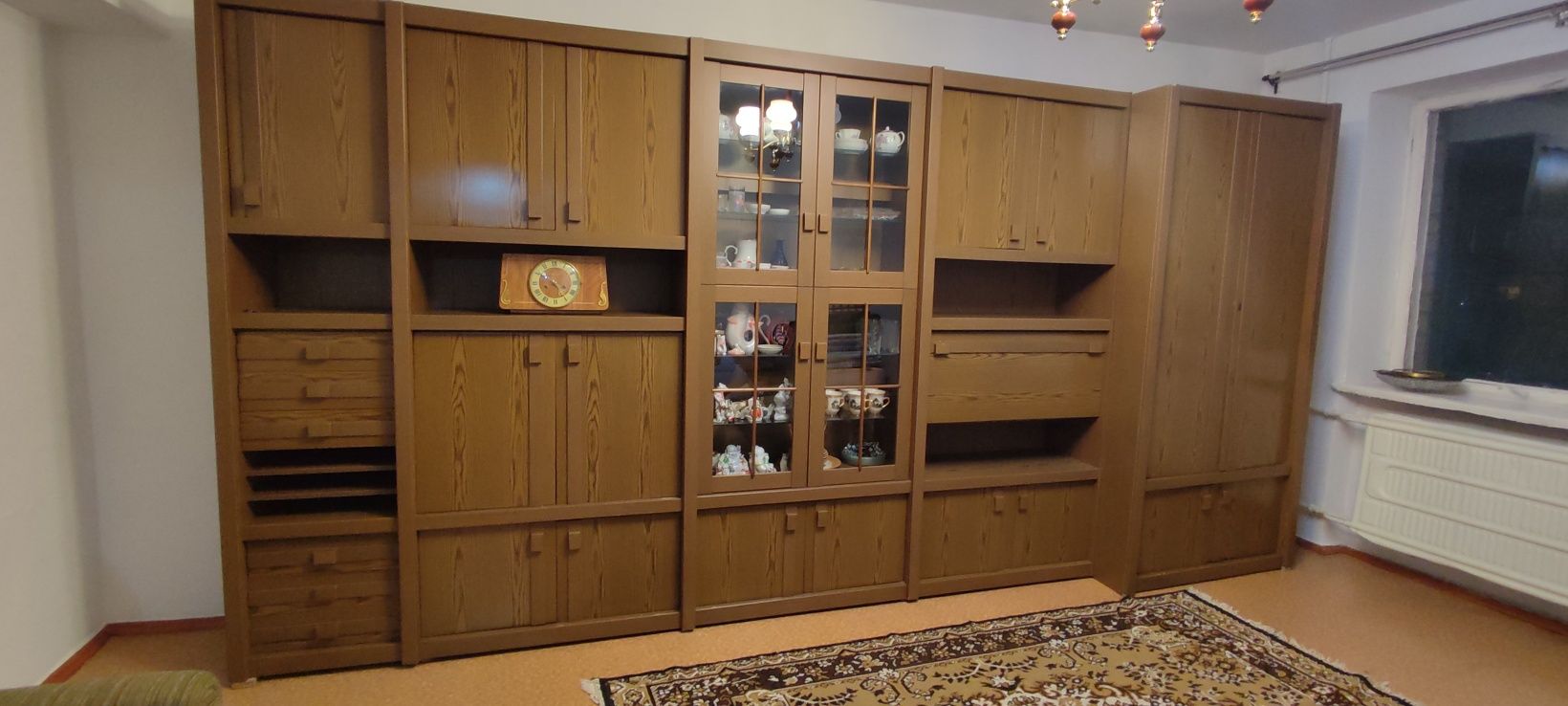 Продам стенку для гостиной
