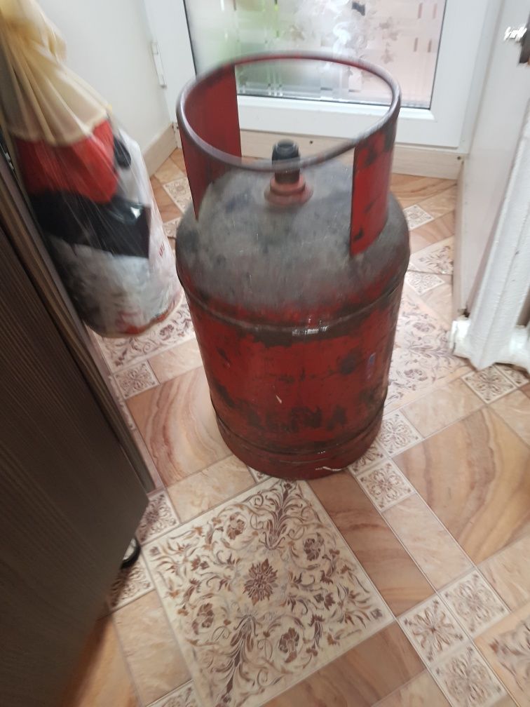 Продаю баллон 8000