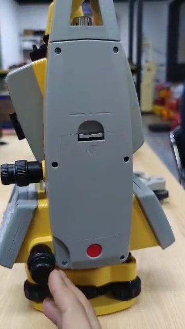 Продам новый тахеометр south NTS362 r1000m 2"USB Bluetooth2024 Leica