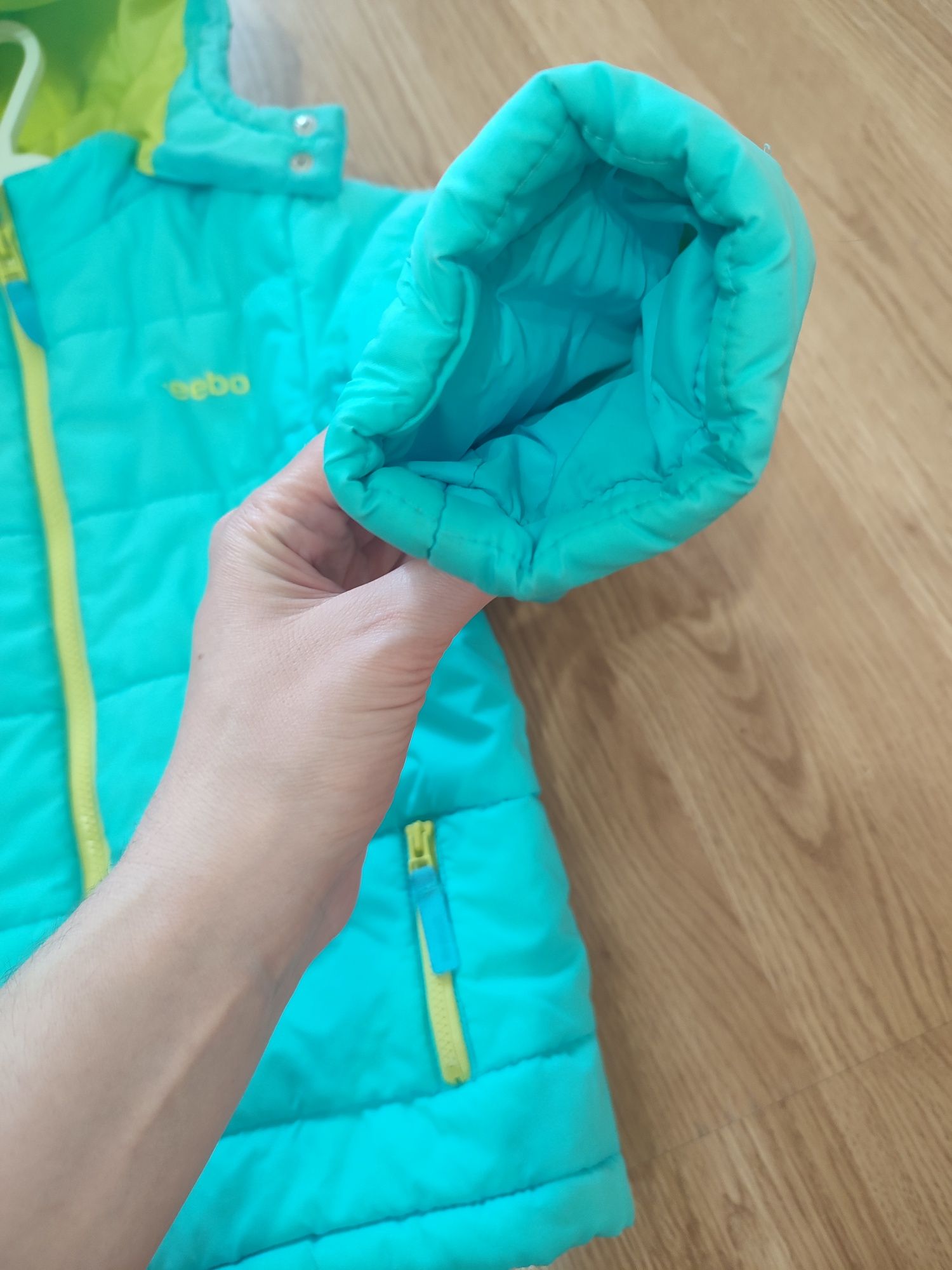 Куртка на девочку 5-6 лет Reebok