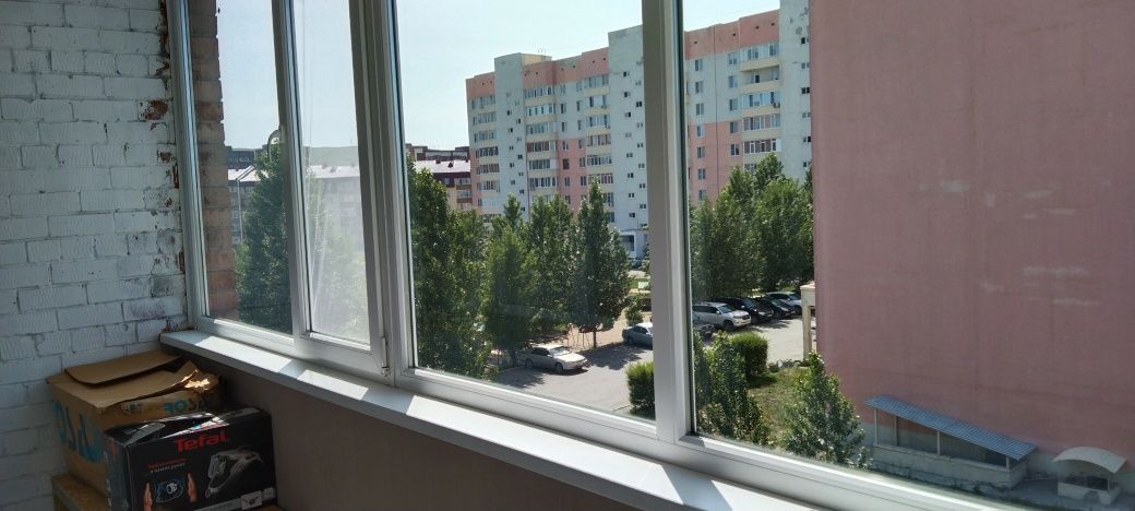 Продам 2-х комнатную квартиру КШТ Есенберлина 8