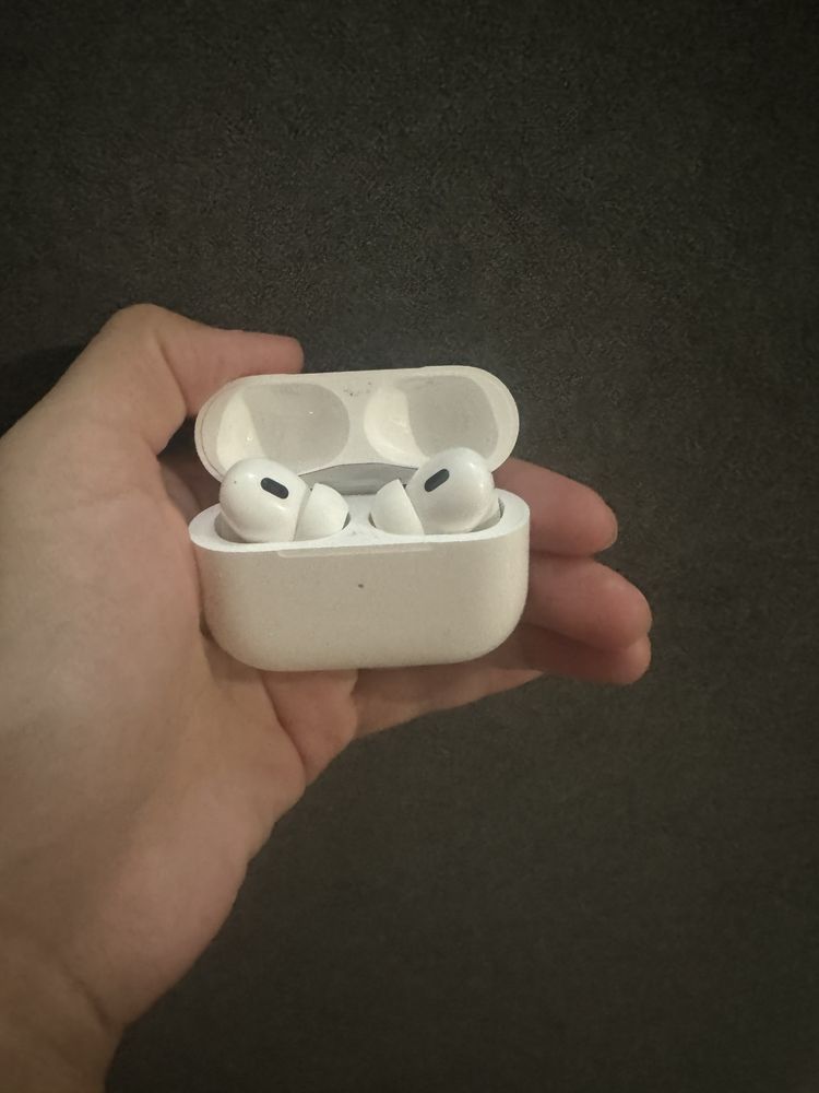 AirPods Pro ( наушник )