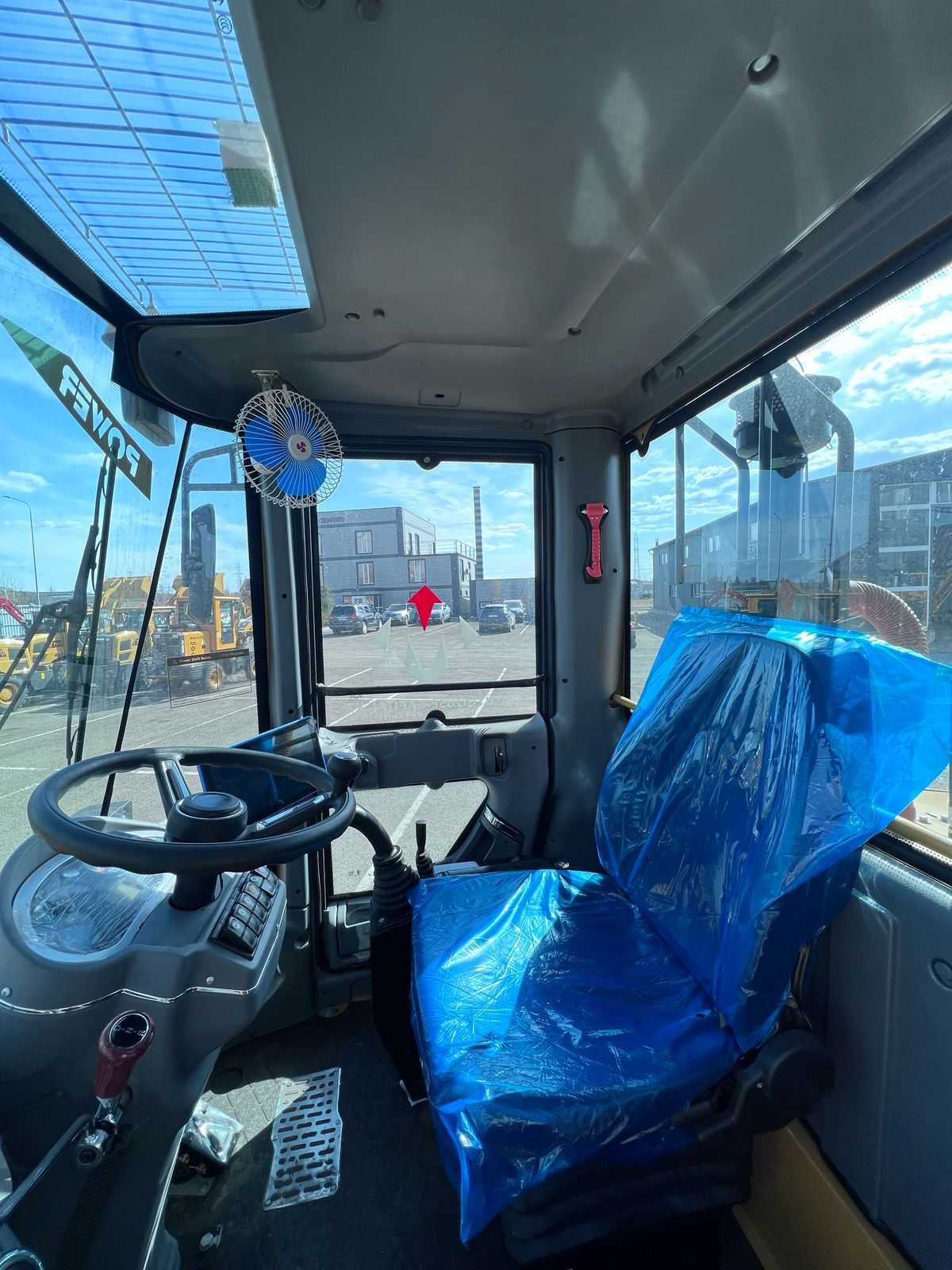 Фронтальный Погрузчик LUGONG T920 (0,8 м3) АКПП