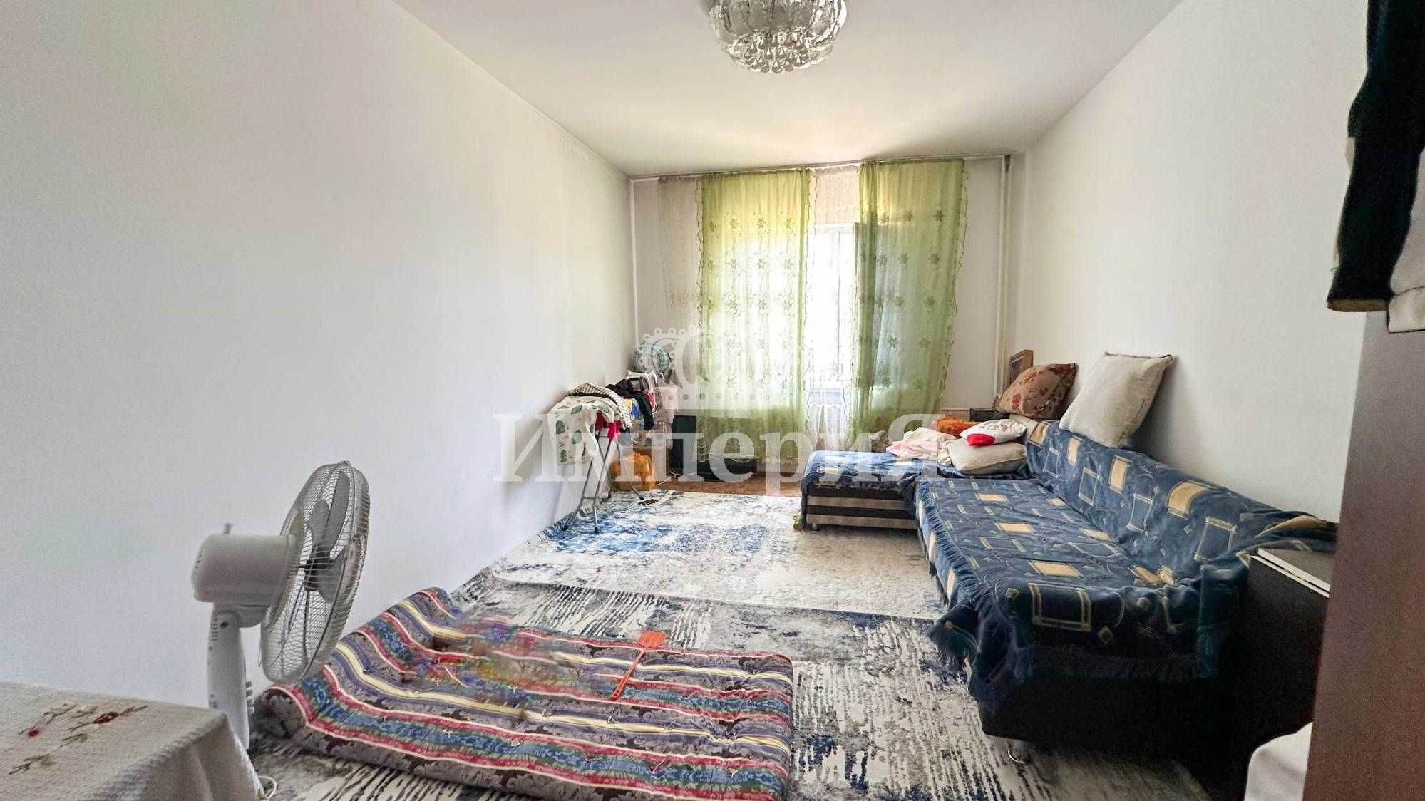Продам 1 комнатную мкр 6 Аида Империя