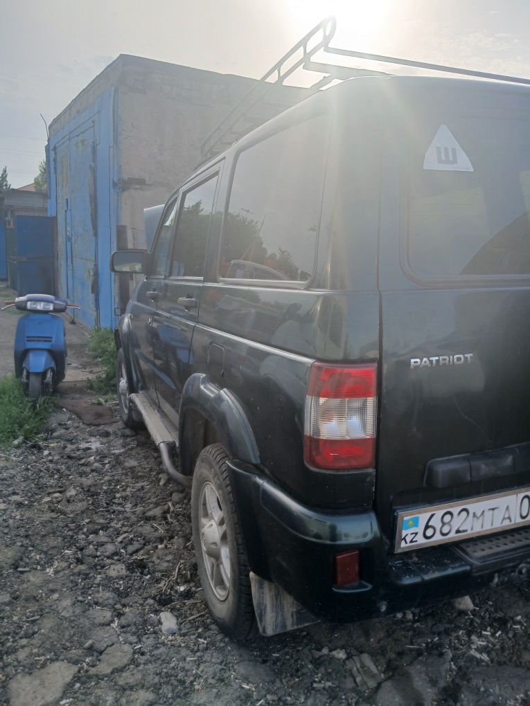 Уаз патриот 2014год