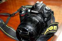 Фотоаппарат Nikon 90 отличные снимки и скорость в хорошем состоянии