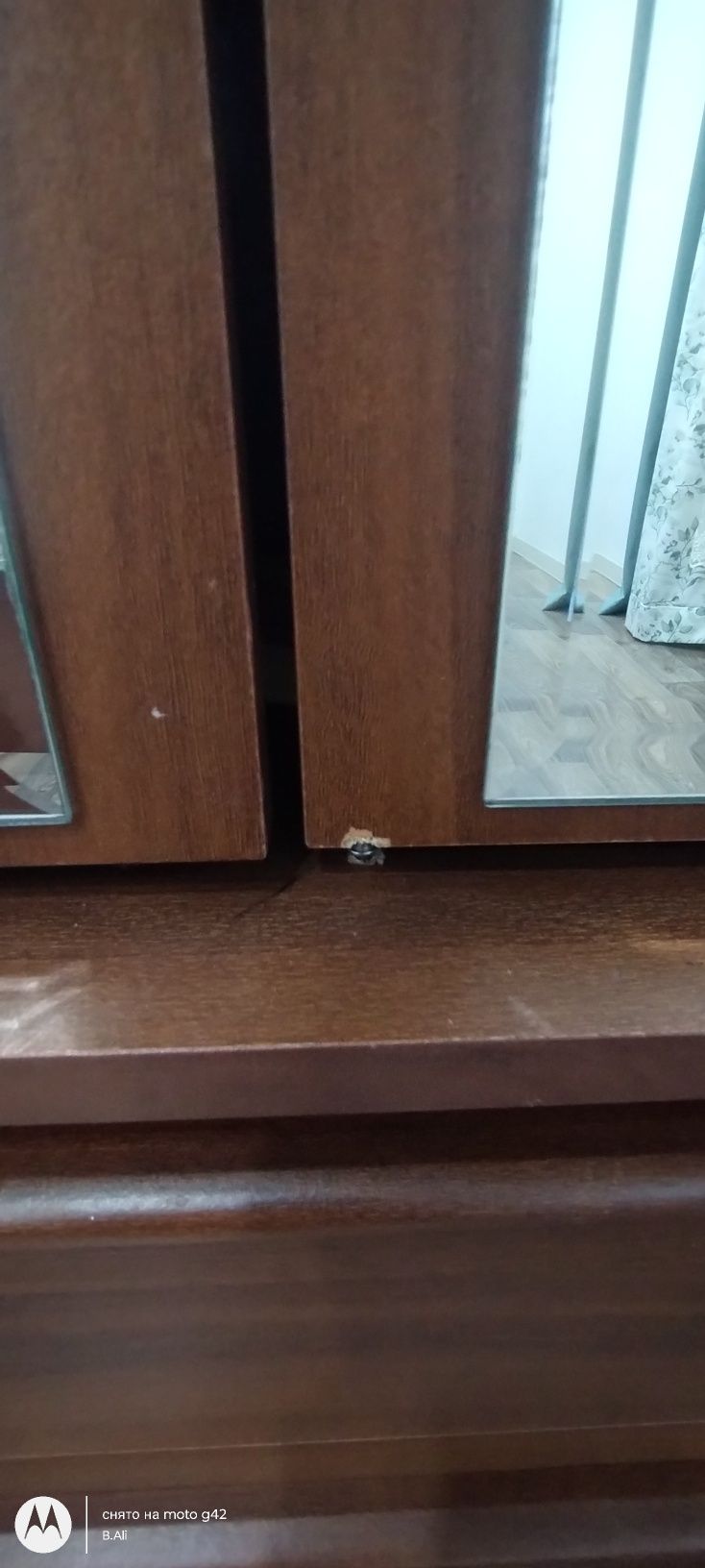 Срочно продам двуспальную кровать и шкаф