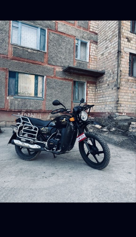 Продаю мотоцикл срочно