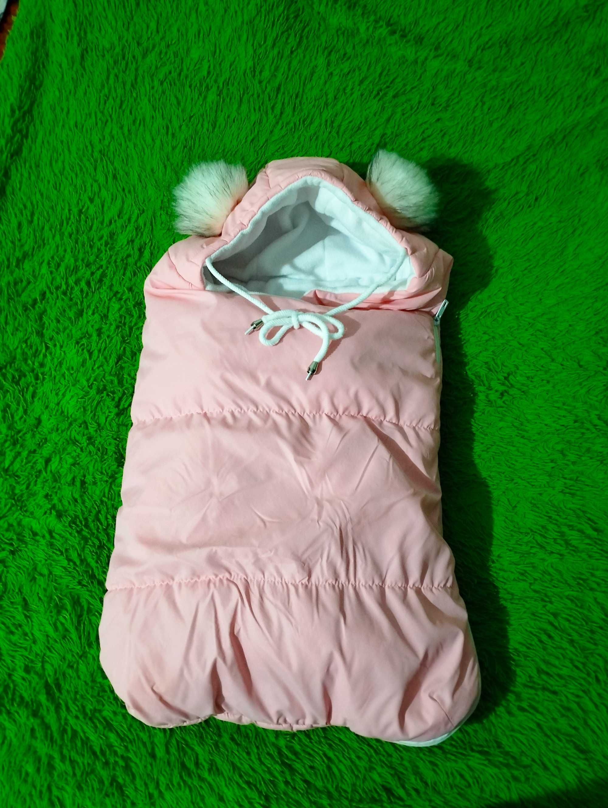 Продам утеплённый конверт для малышки