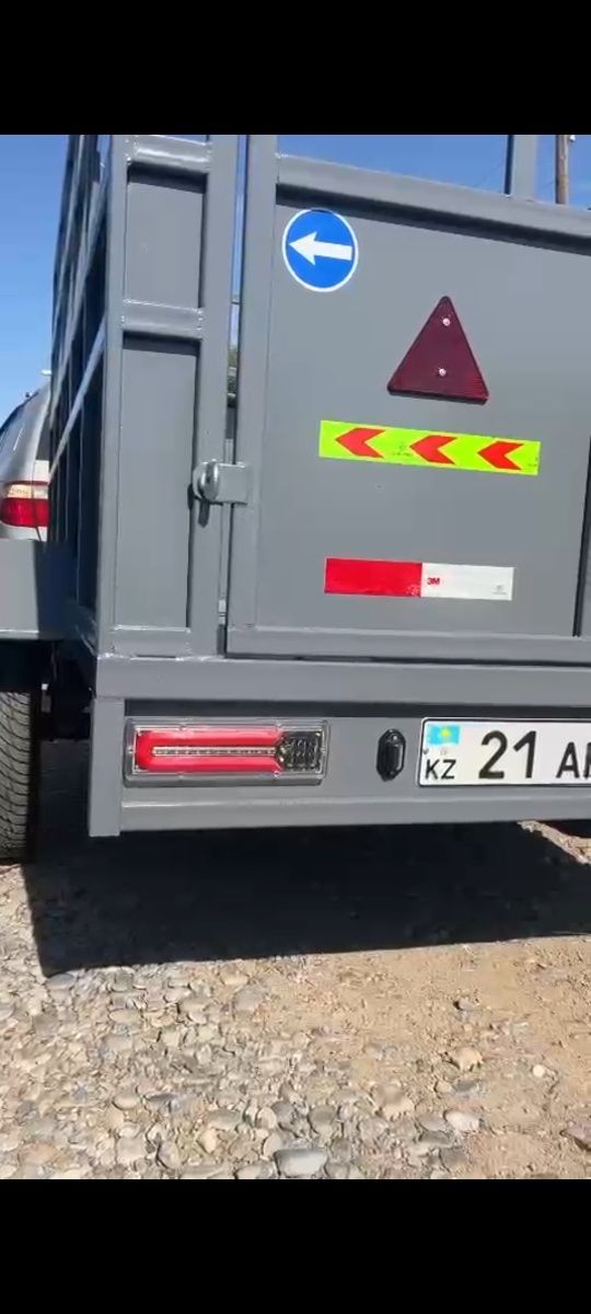 Продам прицеп двухскатные