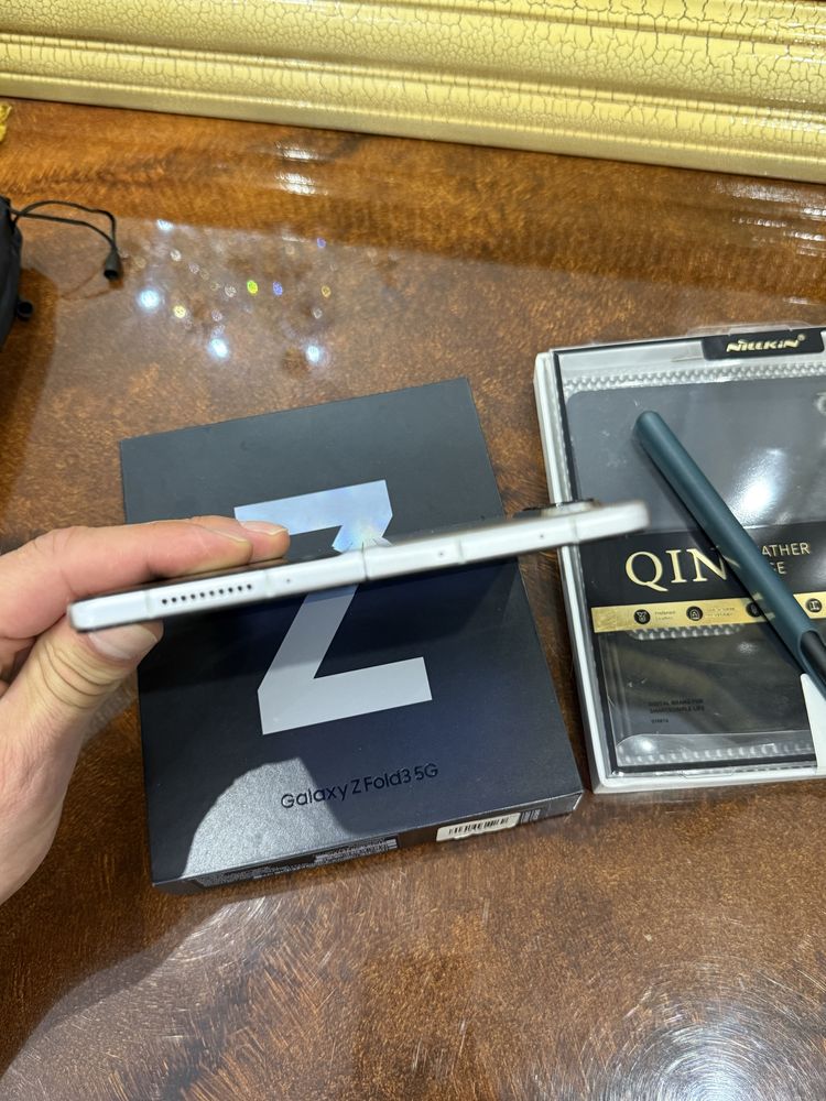 Samsung galaxy z Fold 3 12/512g