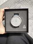 Часы Garmin vivomove luxe
