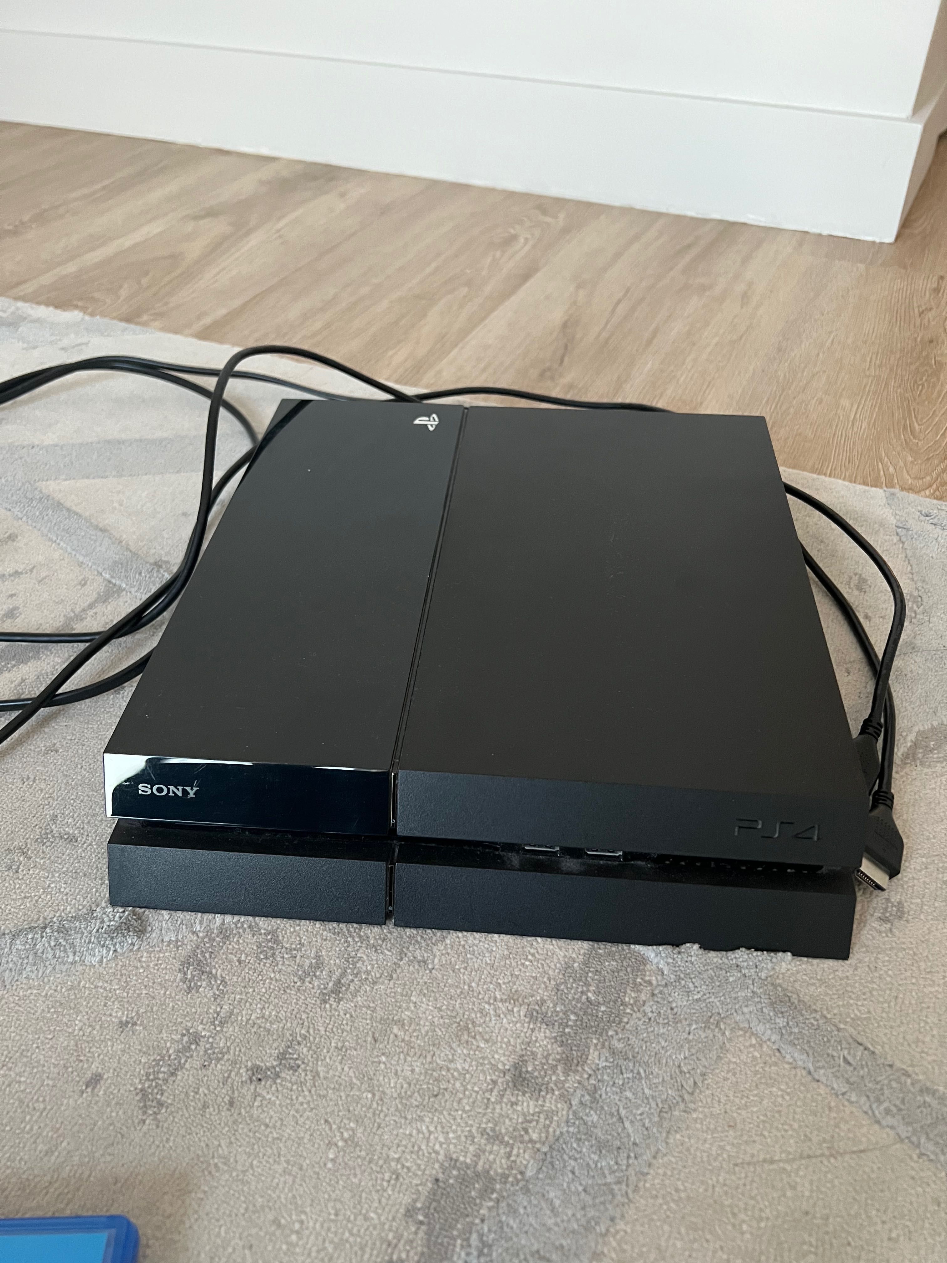 Sony PlayStation 4 and VR version number 1