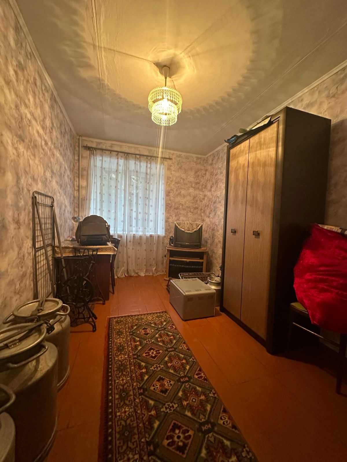 Продам 3х комнатную квартиру на 4 районе, Гэсовская 18
