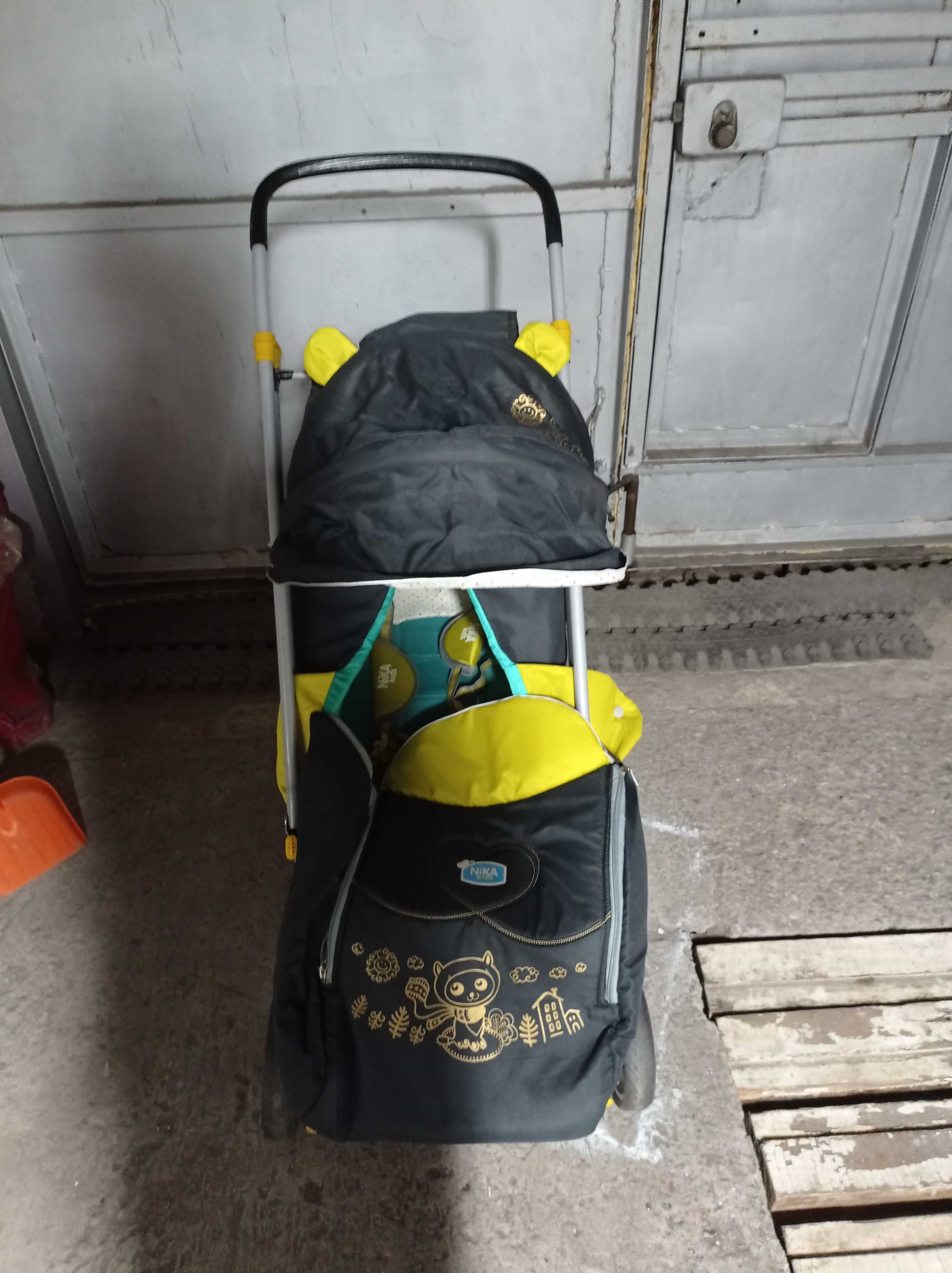 Продам детскую коляску
