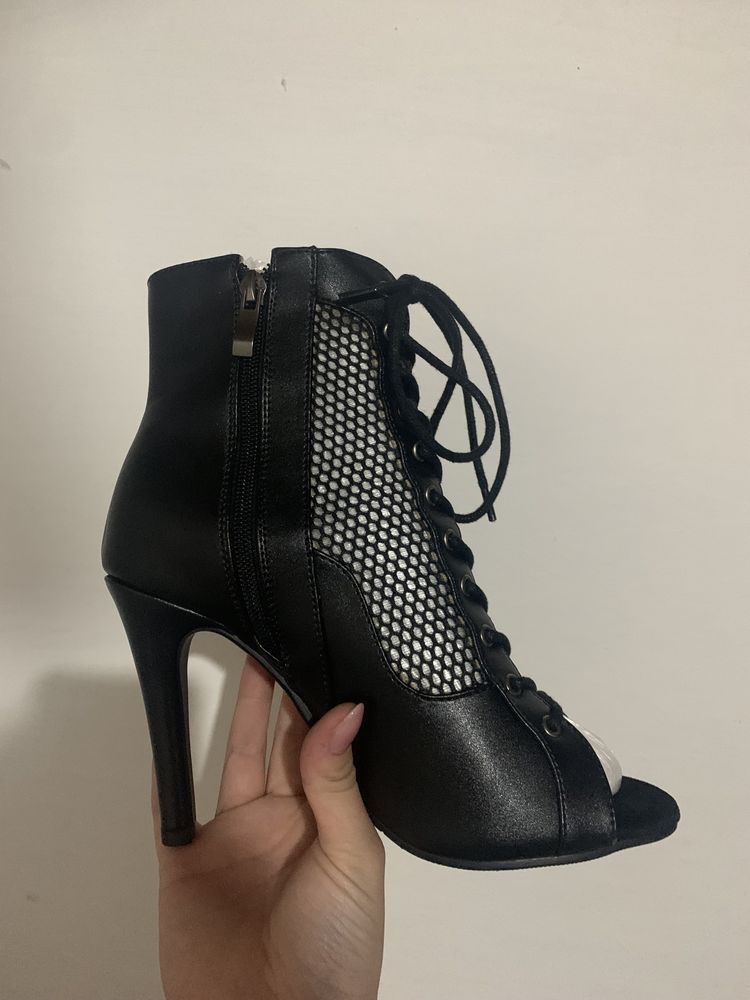 Продам туфли для хай хилс 9см.