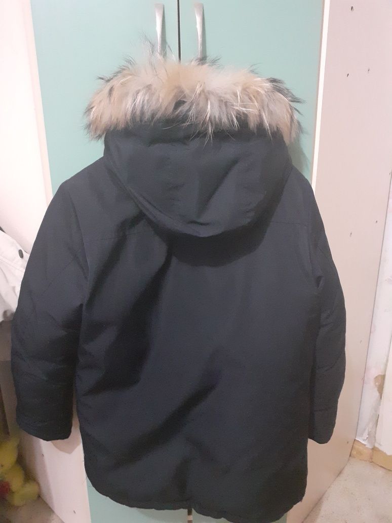 Продам куртку (зима) размер 11/146
