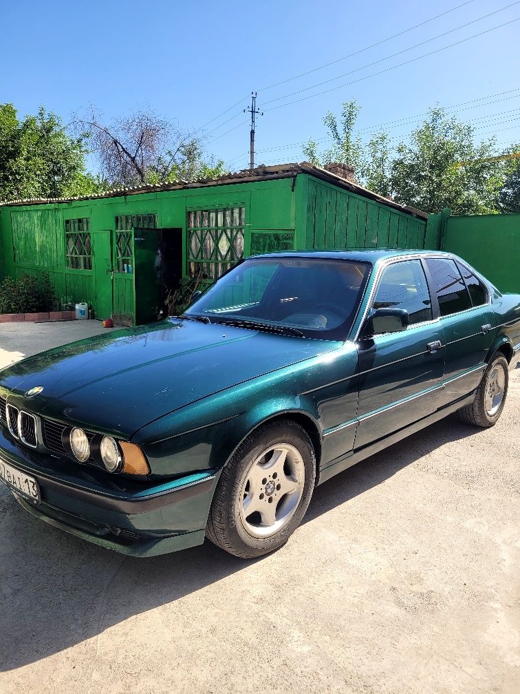 Продаётся BMW E34