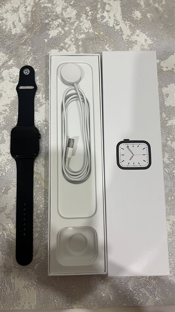 Продам смарт часы под apple 7