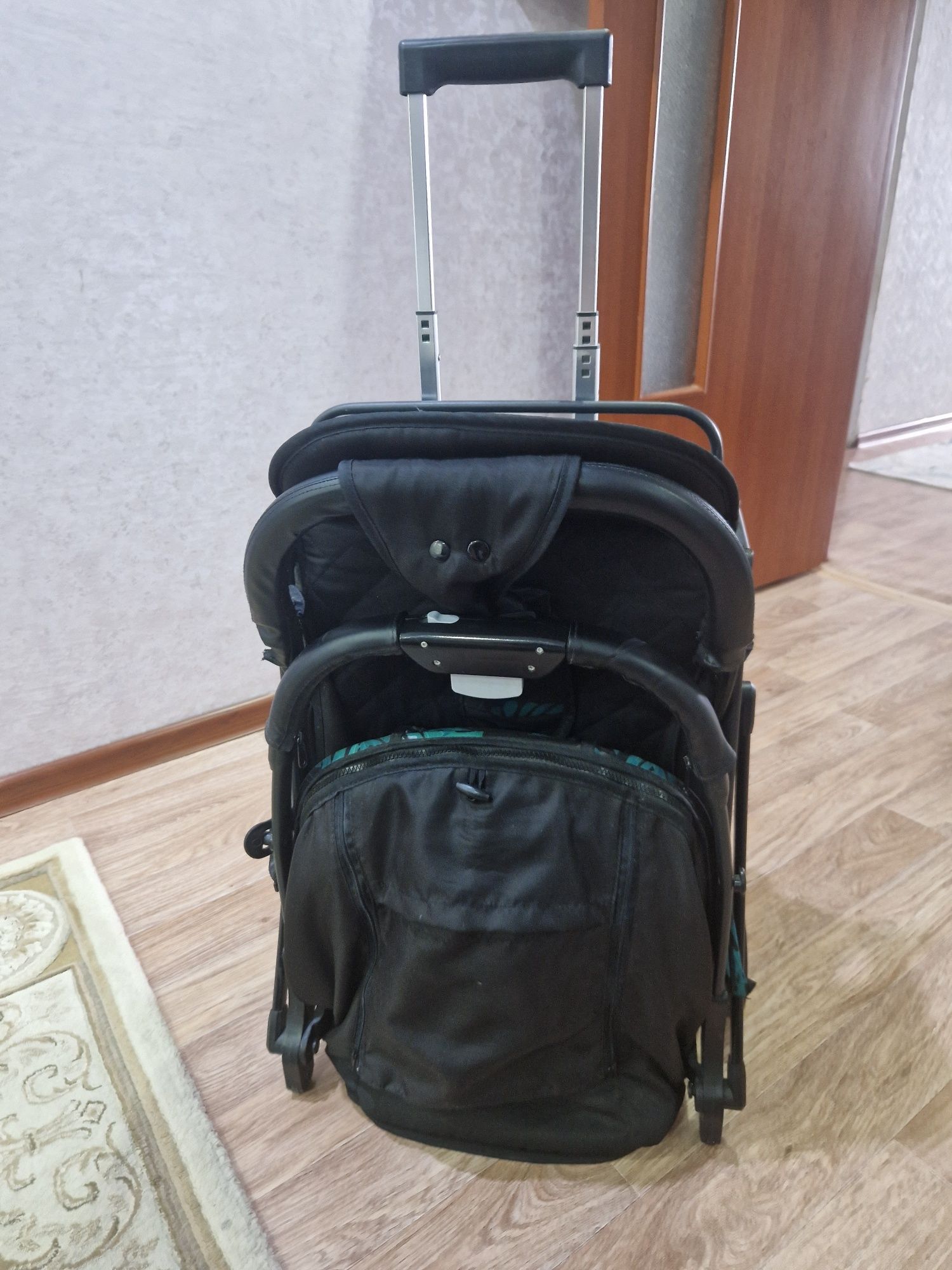 Продам коляску Mstar