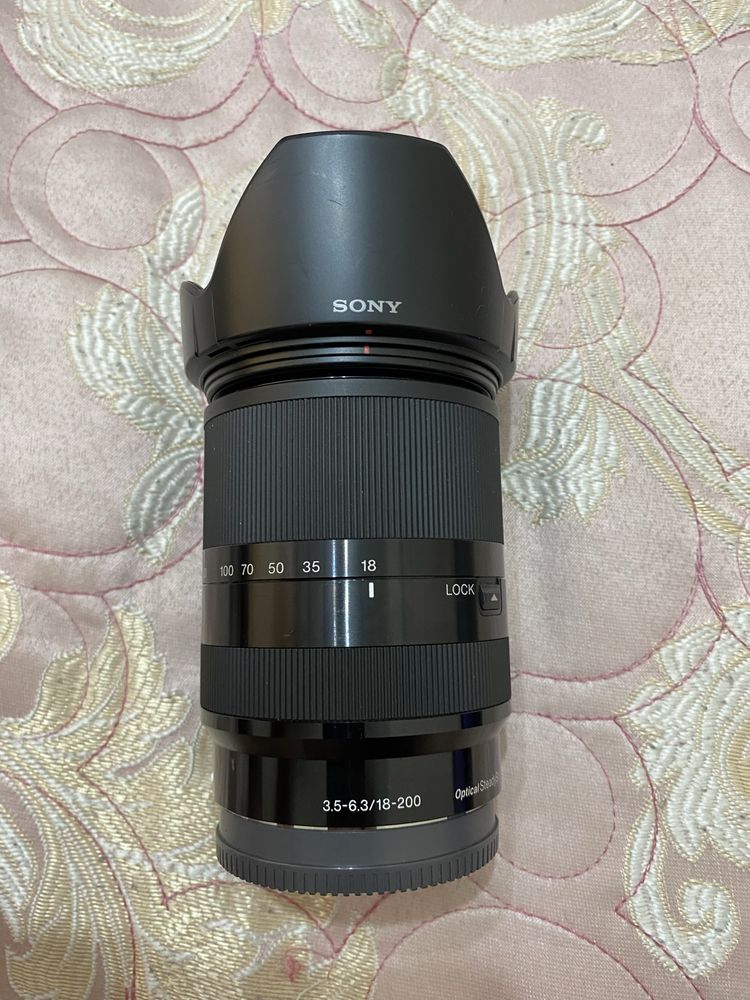 Продам Sony 18-200mm f3,5-5,6