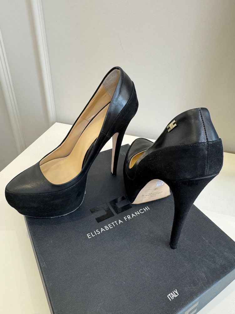 Продаю оригинал обувь  elisabetta franchi