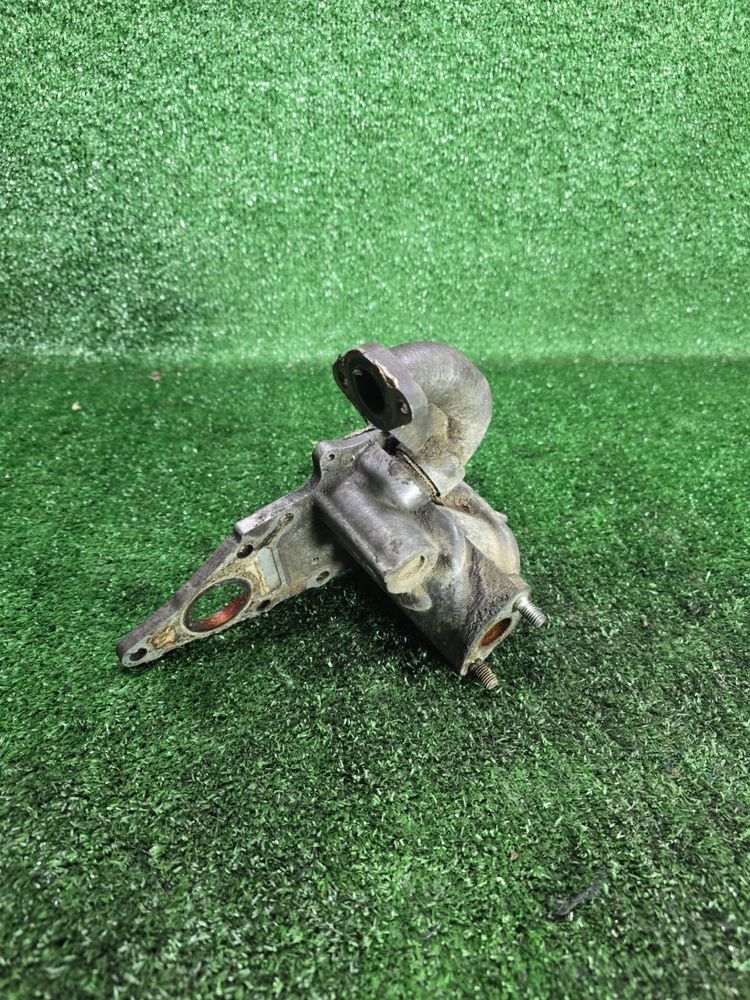 Корпус помпы  Лексус ЖС300 ЖС 300 2jz. Lexus GS300 Lexus