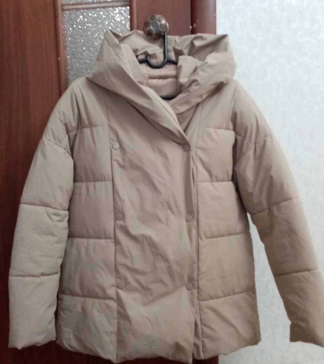 Зимние куртки хорошим состоянием