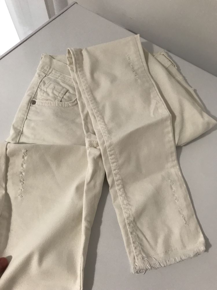 Джинсы zara размер xs