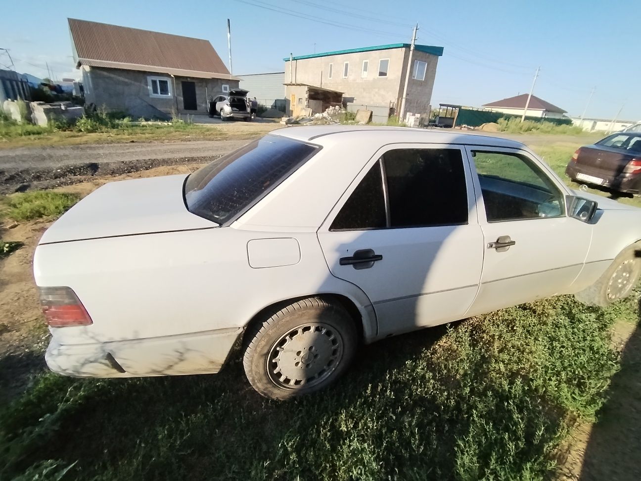 Продам мерседес 124 АКПП 3.0