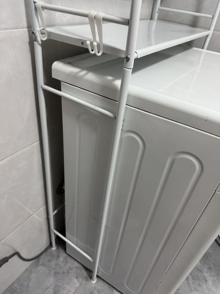 Продам полку для ванной комнаты