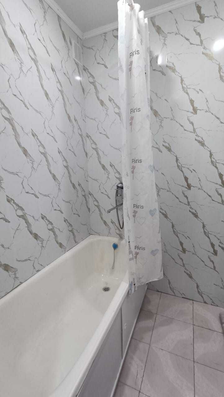 Продам 3ком кв новой планировки с большой кухней с ремонтом в Рабочем!