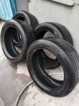 Продам комплект летних шин Бриджстоун 255/50R20