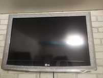 Продам телевизор "LG"