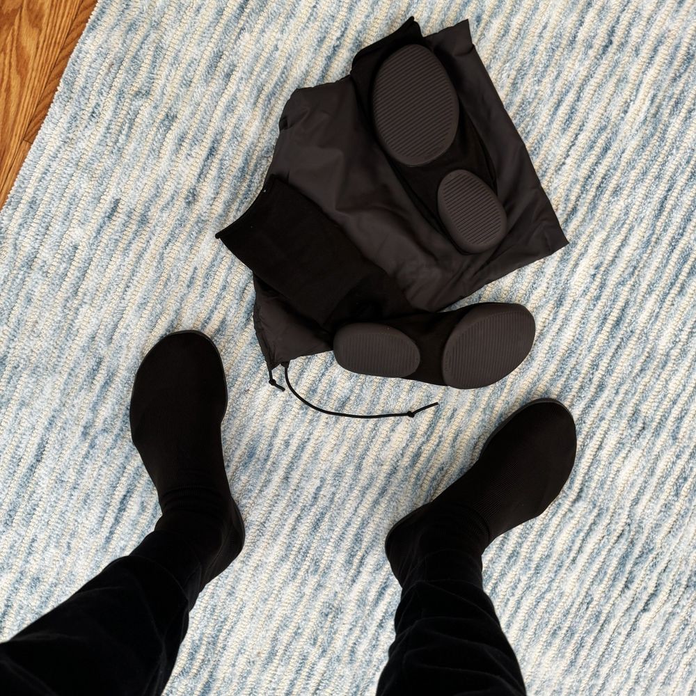 Yzy Pods / Kanye West Гоша