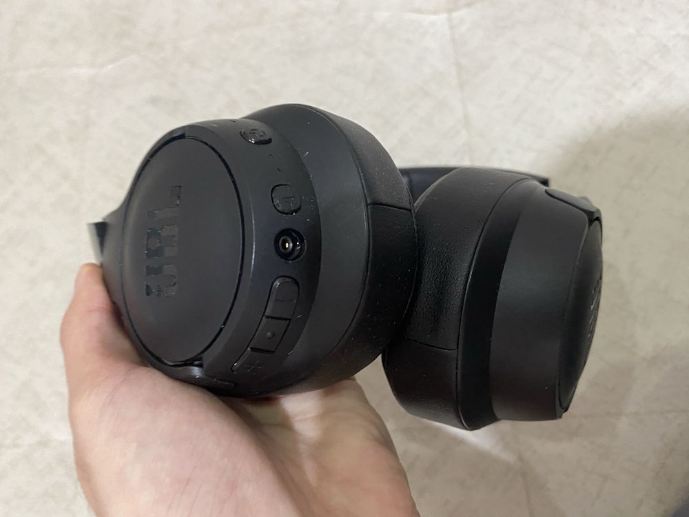 Беспроводные Наушники JBL TUNE 760NC
