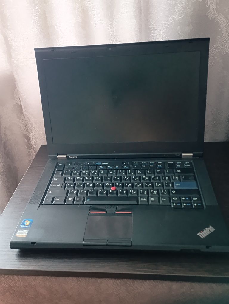 Продам ноутбук Леново thinkpad t420