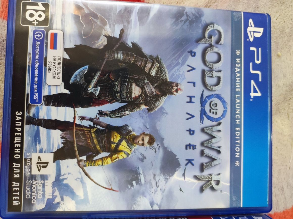 Диски на PS4 GOD of WAT .   RED DEAD 2 .
