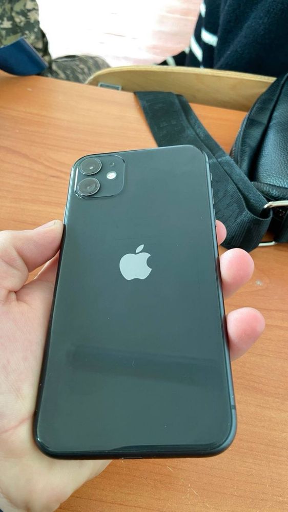 iPhone 11 каропкамен