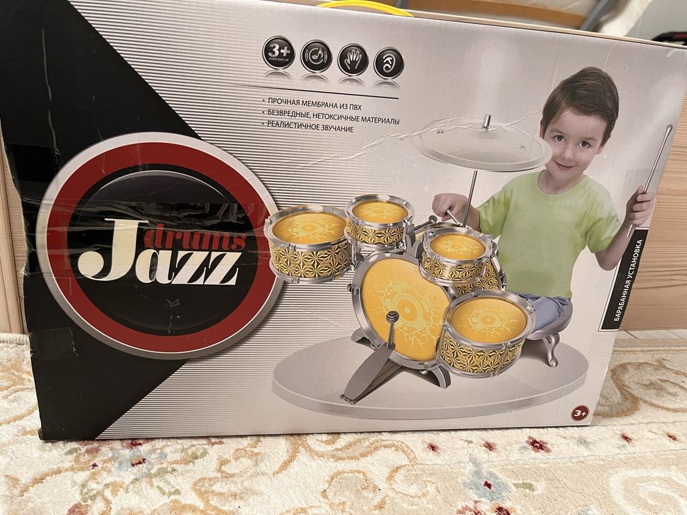 Продам игрушечный  барабан
