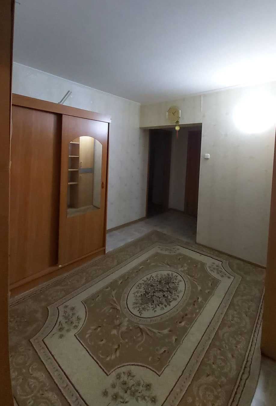 Продам 3х комн квартиру улучшенной планировки в мкрн Гульдер-1