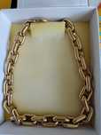 Колье из металла фирмы Guess