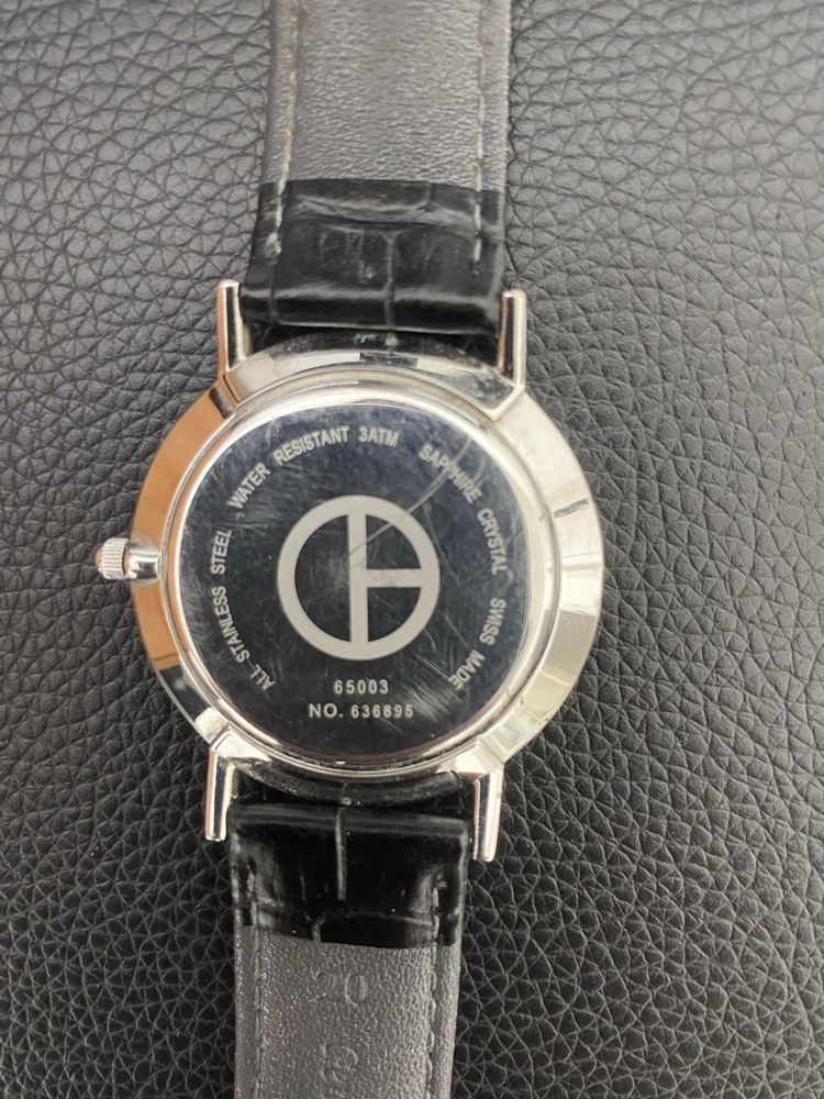 Швецарские кварцевые часы Claude Bernard