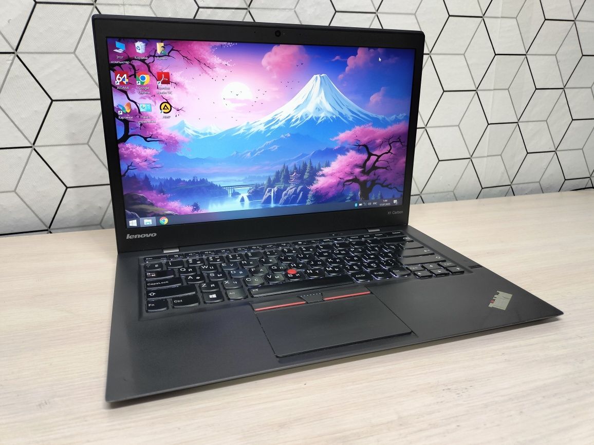 Продаю брендовый ноутбук Lenovo ThinkPad в отличном состоянии