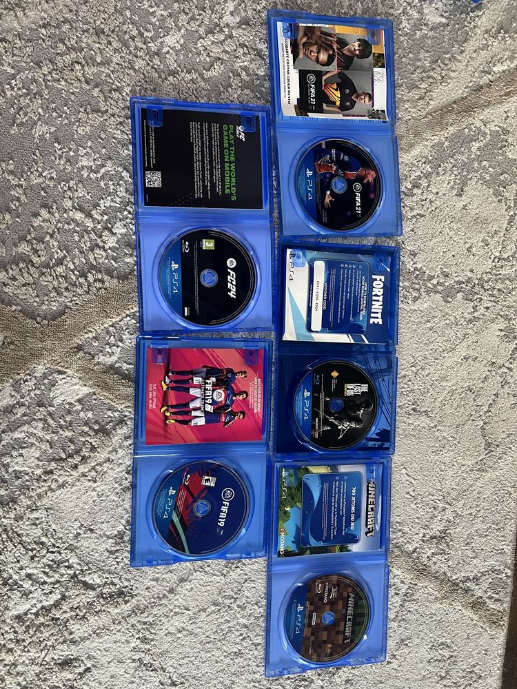 Продаю игры на PS4